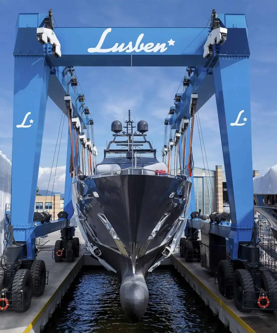 Lusben-sofia-III-05-gallery